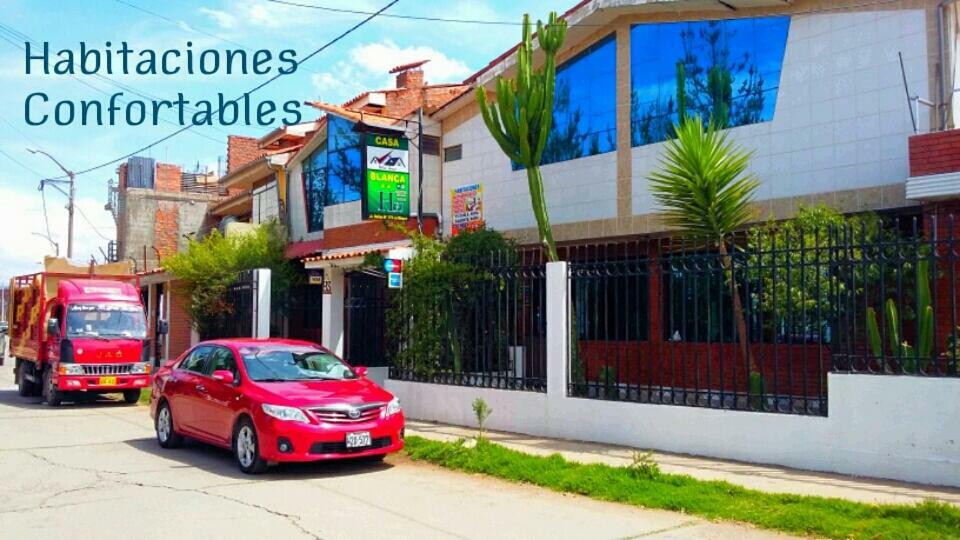 Casa Blanca Hospedaje Huamancaca ภายนอก รูปภาพ