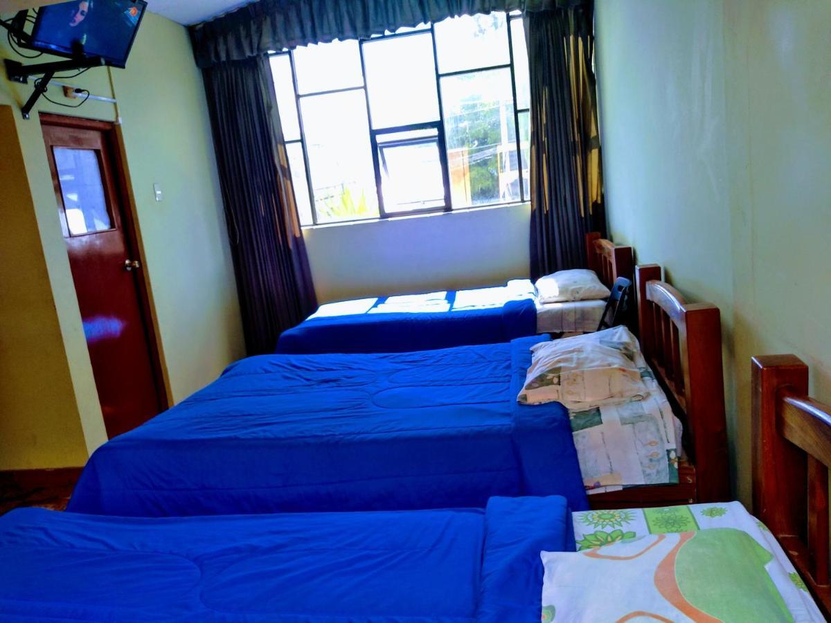 Casa Blanca Hospedaje Huamancaca ภายนอก รูปภาพ