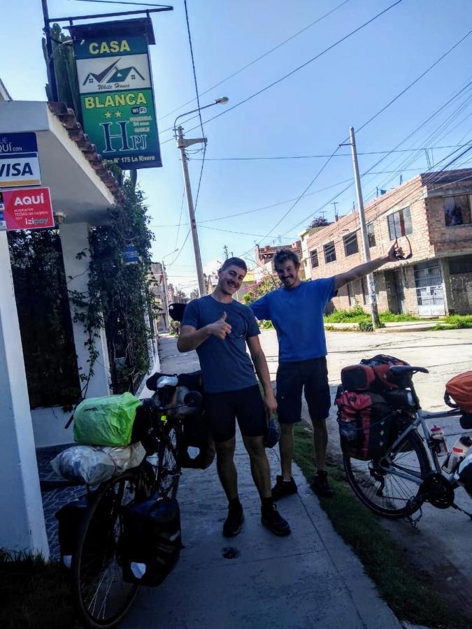 Casa Blanca Hospedaje Huamancaca ภายนอก รูปภาพ